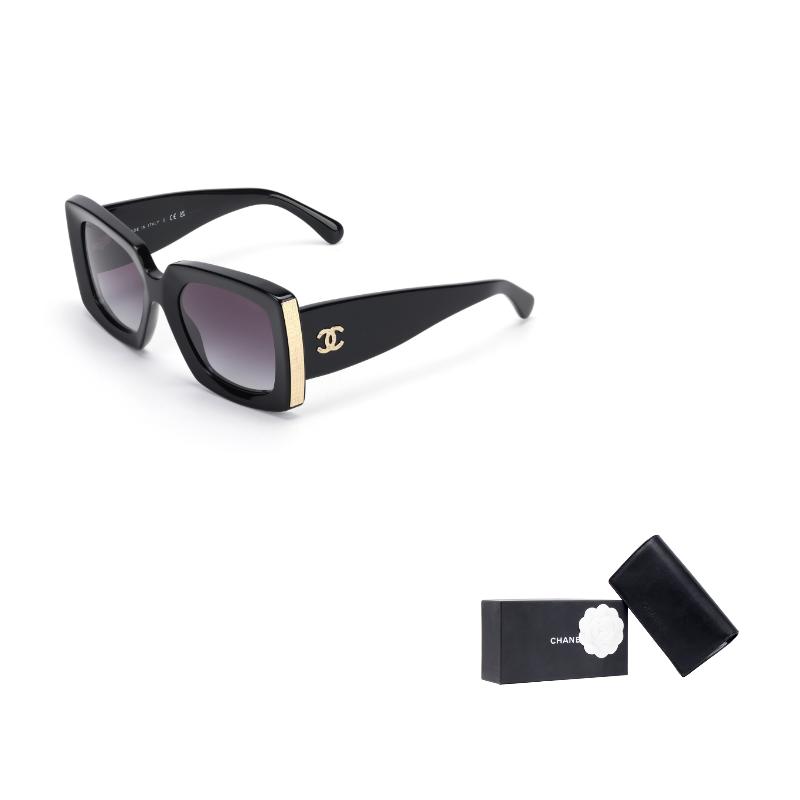 Chanel Occhiali da Sole Quadrati con Motivo Logo Unisex Occhiali da Sole Nero Oro CH5435-C622/S6