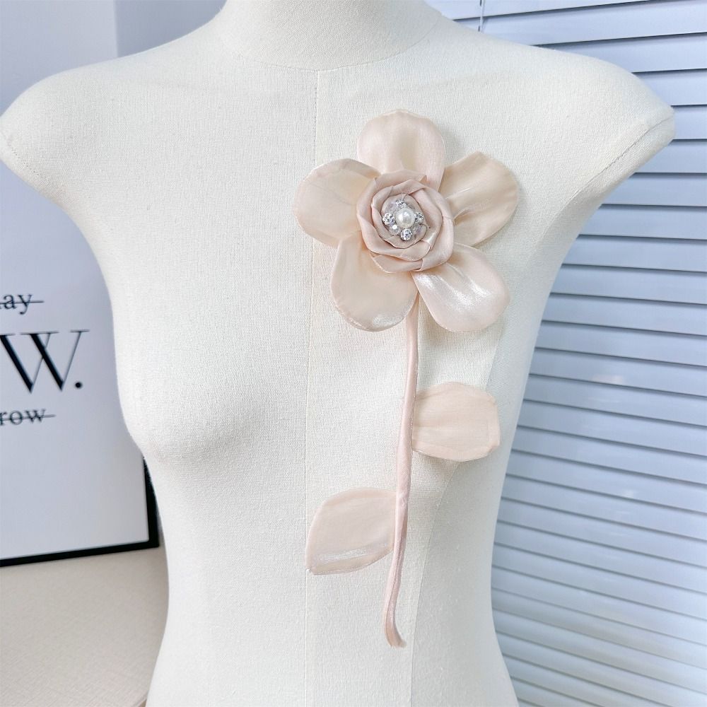 Children's Clothing Crystal Nail Beads Women's Clothing Dress Decoration Pin Brooch Accessories