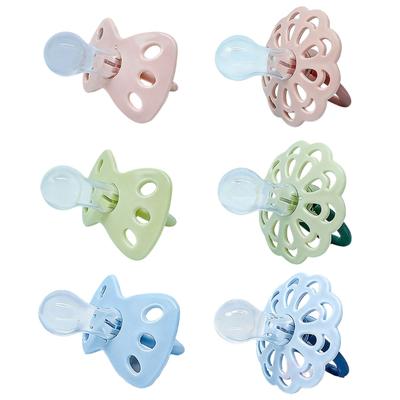 Food Grade Dummy Soother Pacifier Adorable Flower / Bowknot Shaped Pacifier For Newborns Make Of Silicone