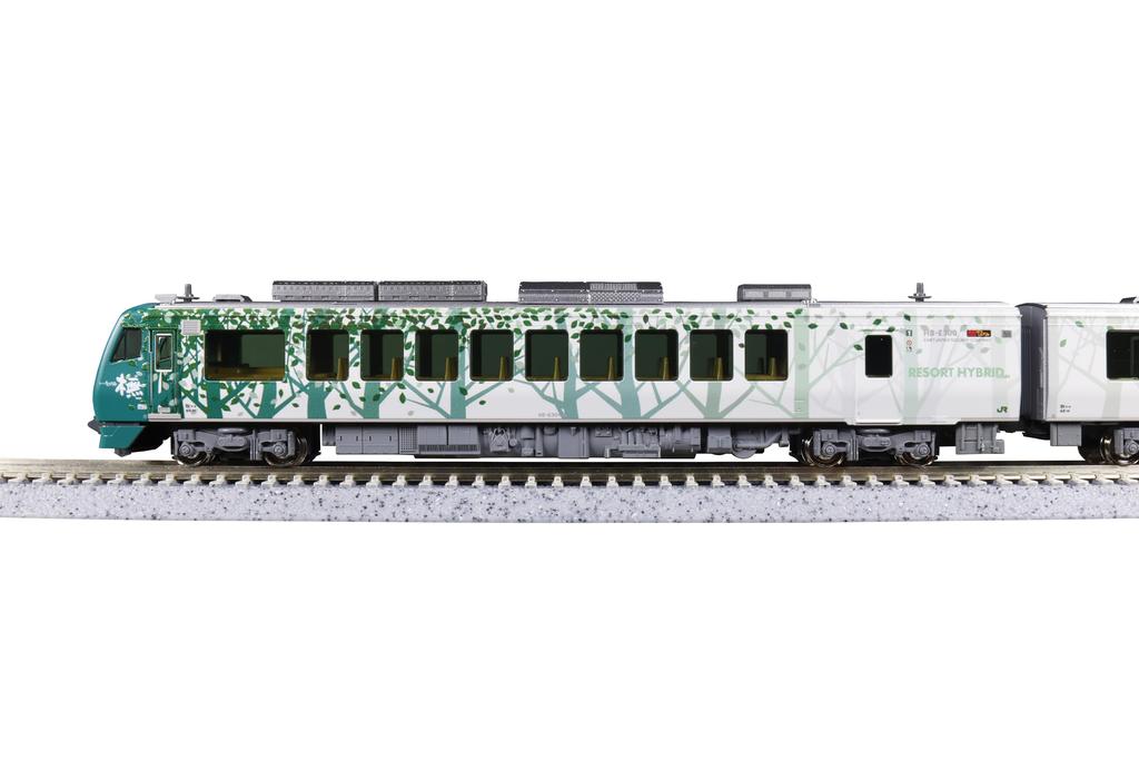 KATO N Gauge Series Buna Formation Set Railway Model Diesel Railcar HB-E300 "Resort Shirakami" 4-Car 10-2073