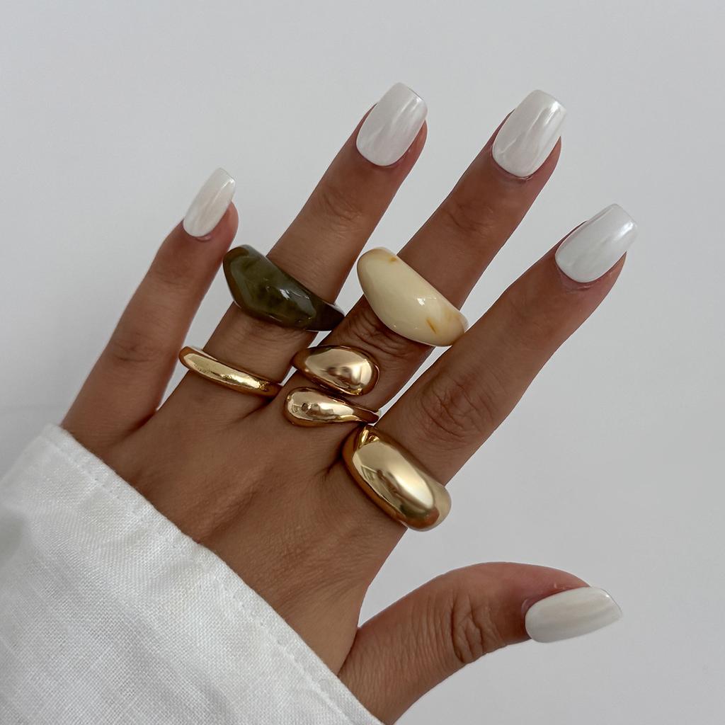 Stylish Geometric Metal Glossy Ring Set, Amber Resin Open Ring Rings