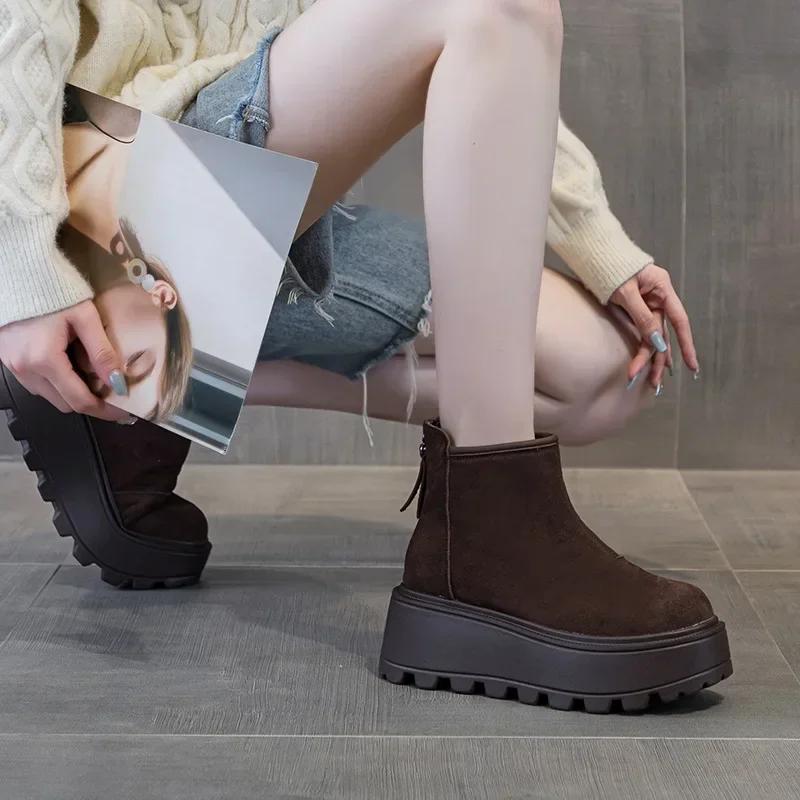Height Increasing Women's Platform Shoes Snow Boots Winter Plush Thick Short Brown Boots Leather Warm Flat Bottom and Anti Slip