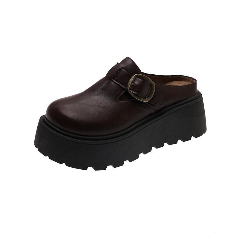 Thick-soled bag head half slippers for women to wear in the autumn of 2025, new models, leather surface, round head height increase, small leat
