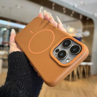 Leather Texture Soft Silicone Case for iPhone 16 15 14 Plus 11 Pro Max For Magsafe Wireless Charge Magnetic Simple Cover
