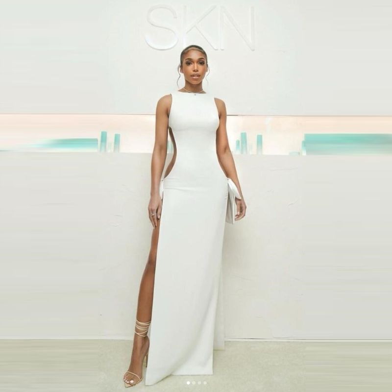 

Fashion Black round Neck French Style Bow Sexy Knitting Dress Sexy Silm Cut Out Catwalk Banquet Dress White S