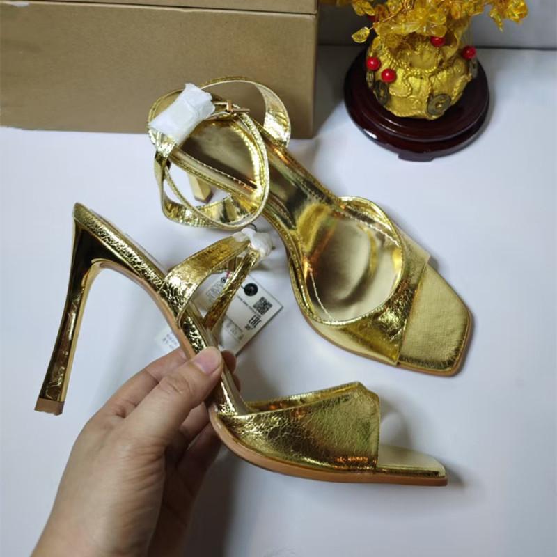 Fashion Ins Style Fashion Square Toe Patent Leather Women Gladiator Sandals Sexy Ankle Strap Buckle Thin High Heels Summer Office Shoes