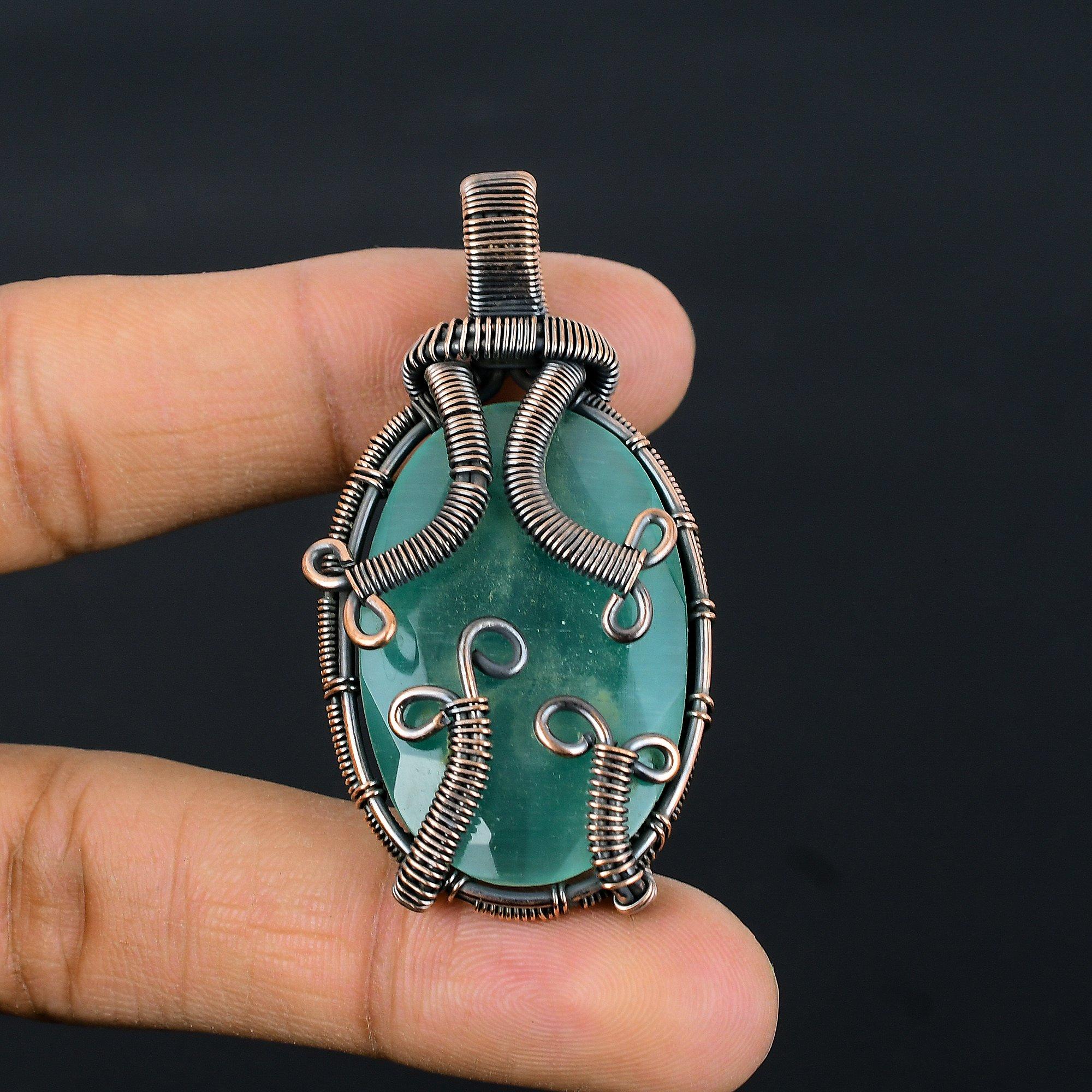

Green Monalisa Pendant, 999 Copper Wire Wrapped Pendant Handmade Gemstone Jewelry, Gifts For Wife Brand New Pendant 2.55 Inches