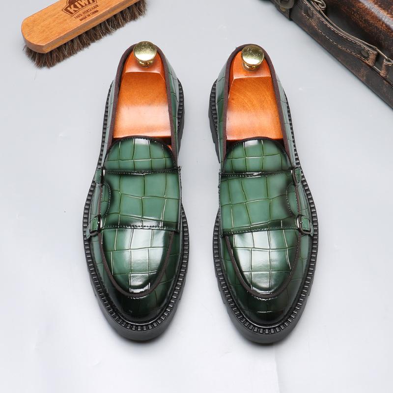 

2025 new large size spot loafers men s shoes patent leather thick heel Casual Loafers 46 зелений