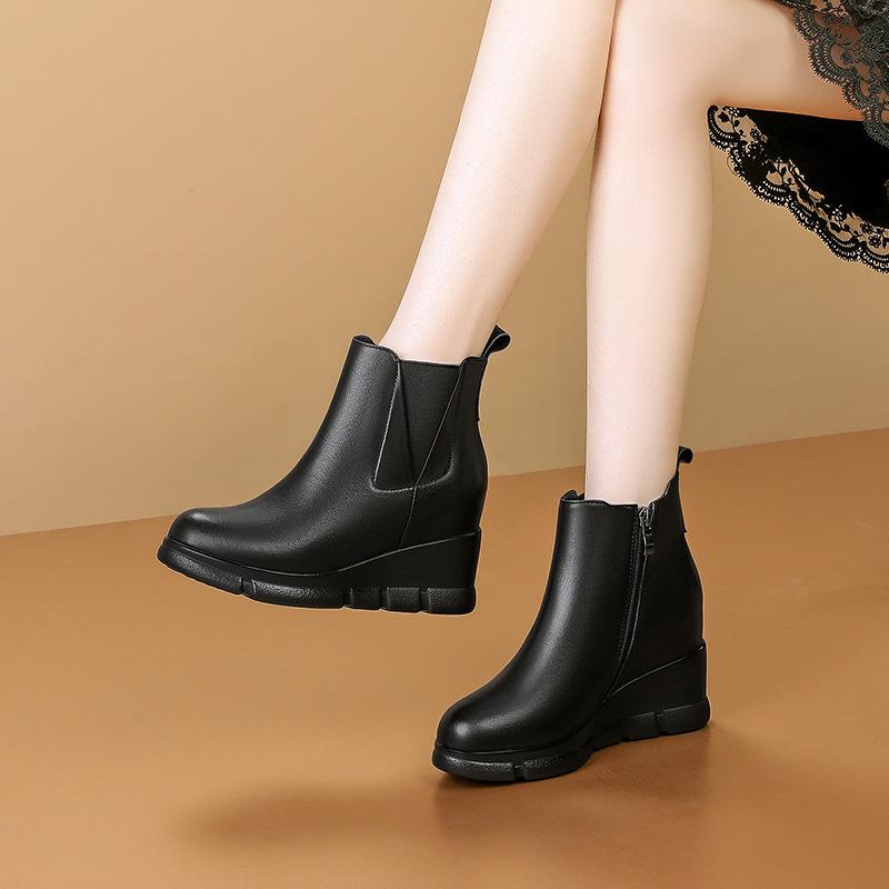 

Британский стиль мода нескользящий танкетка маленькие короткие ботинки белый круглый носок боковая молния женские одинарные ботинки осень и зима новые модные ботинки 40