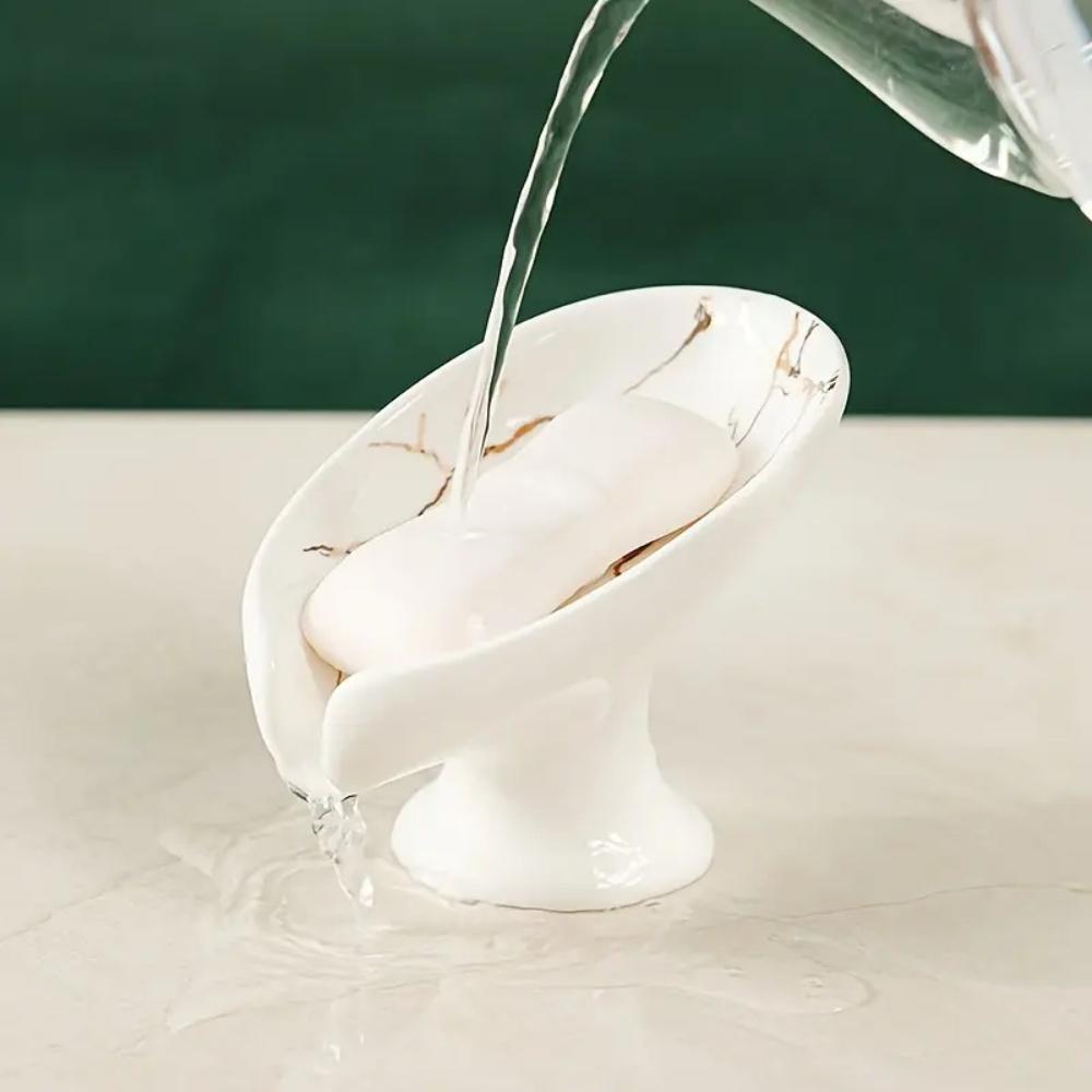NEW 1PC Ceramic Leay Shower Soap Holder Bathroom Suppliesaf Shape Box Water Guide Hole Dish Storage Plate Tr
