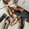 Sapatos – Sapatos