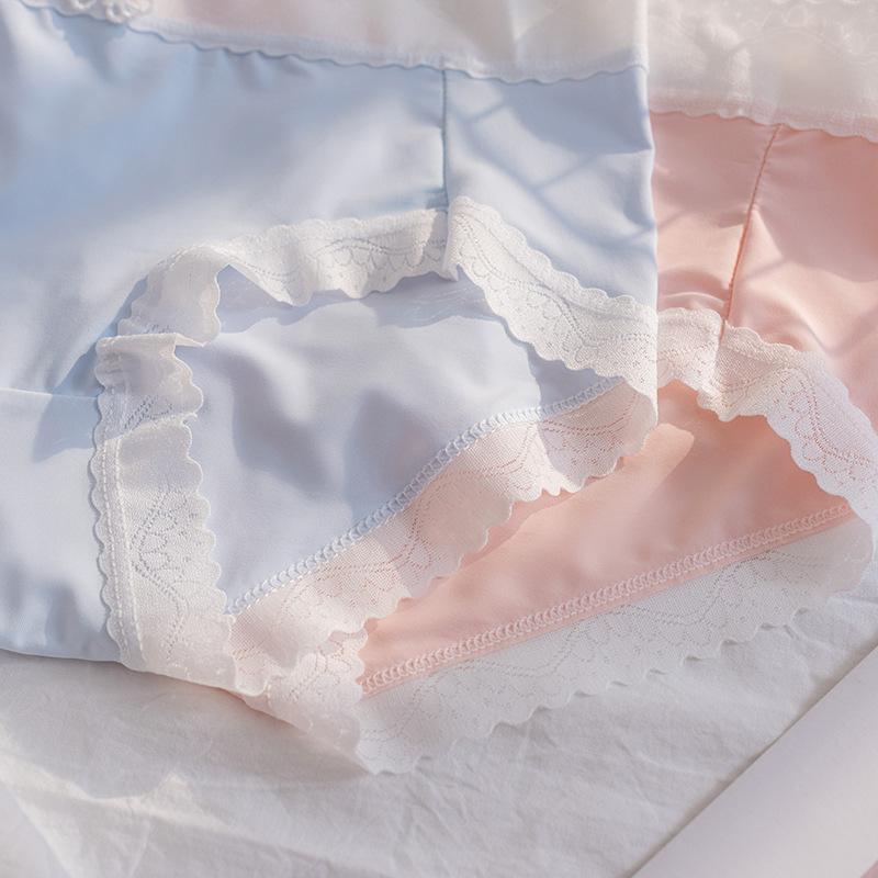 Women's Cute Ice Silk Panties Soft Breathable Lace Trim Briefs Underwear