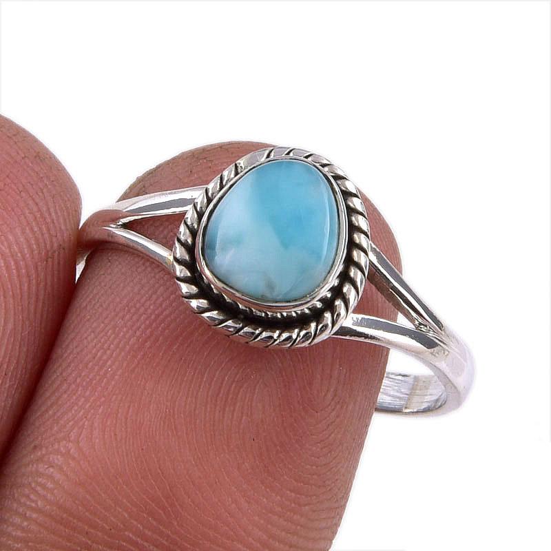 

Кольцо из серебра 925 пробы с драгоценным камнем Natural Republic Larimar S.8.5 M5f88