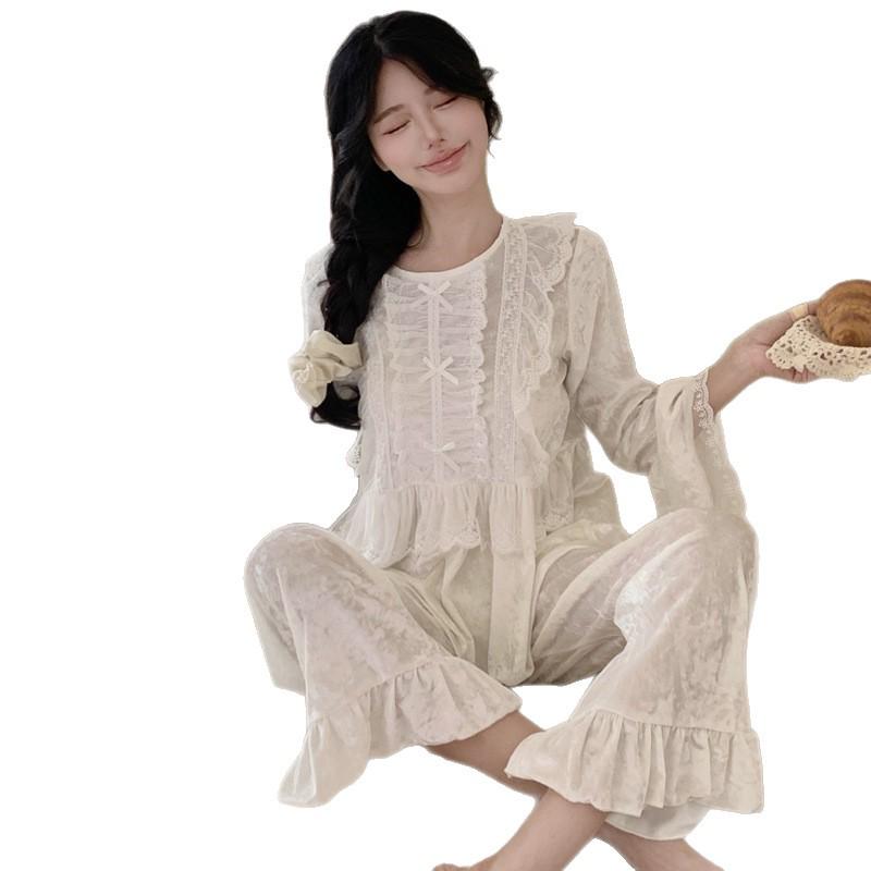 Golden Velvet Lace Trim Pajama Set for Women - Long-Sleeved & Pants, Autumn/Winter Court Style, Luxuriously Comfortable Homewear.