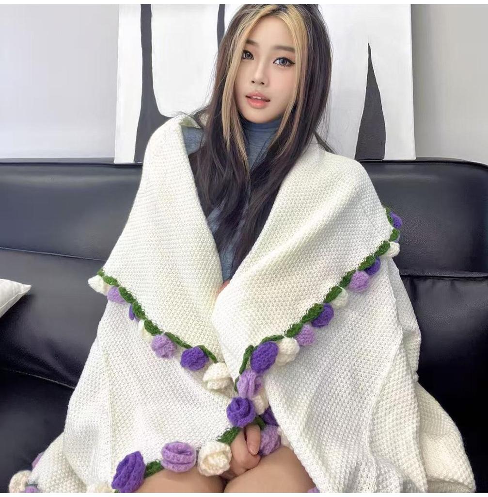 Handmade Knitted Rose Bouquet Round Crochet Flower Blanket
