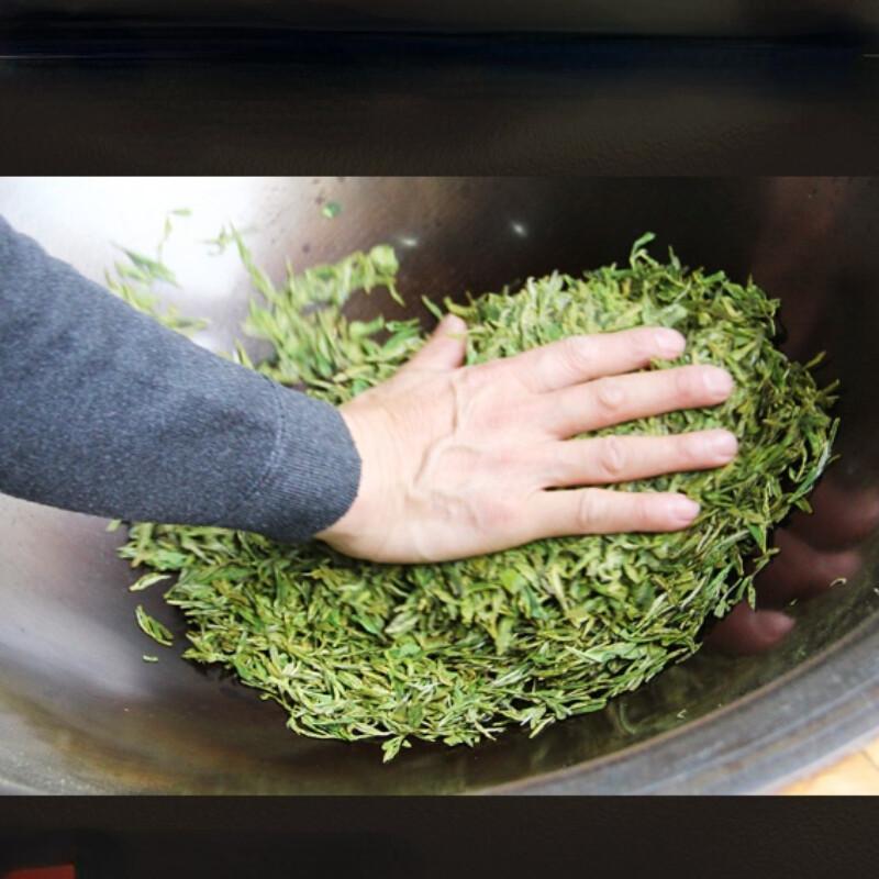 Genuine Chinese Long Jing Green Tea Loose Leaf Dragon Well Gift Premium
