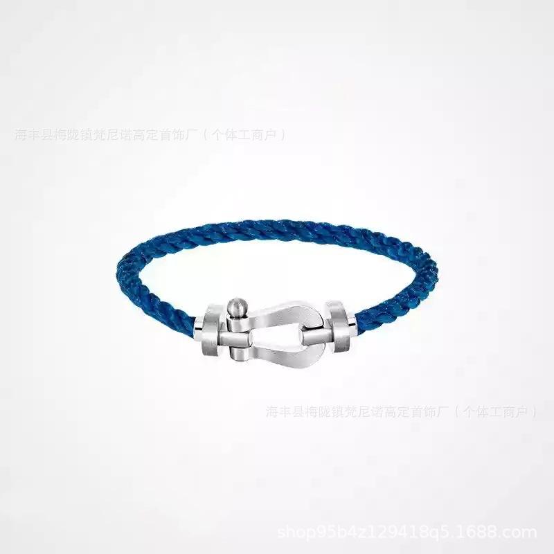 Pulsera de Oro V Full Diamond Cuerda Roja de Herradura de 8 Caracteres Cuerda de Mano de Alambre de Acero