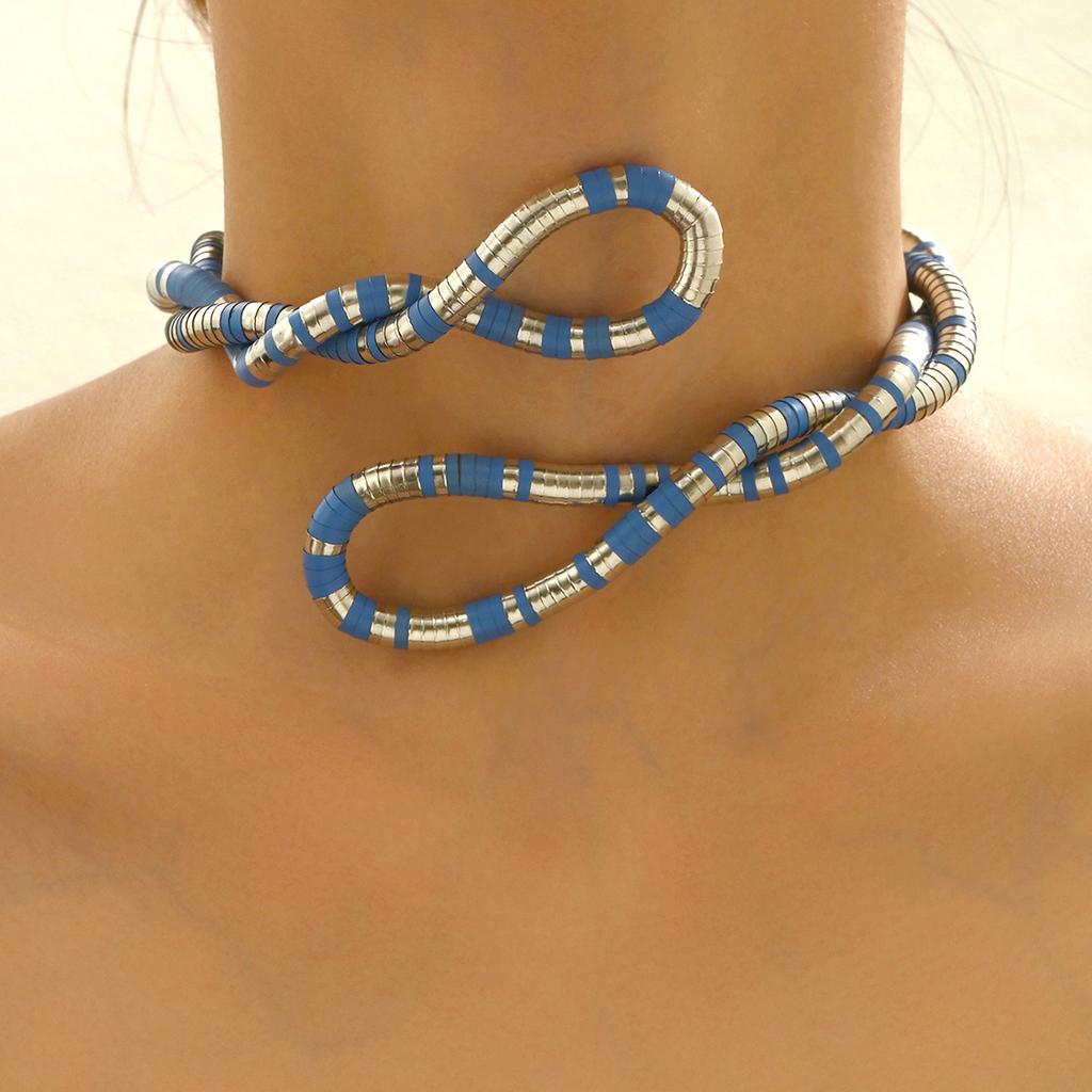 Punk hip-hop metal wind snake bone can be wrapped around the collar at will, and the personality is exaggerated and trendy.
