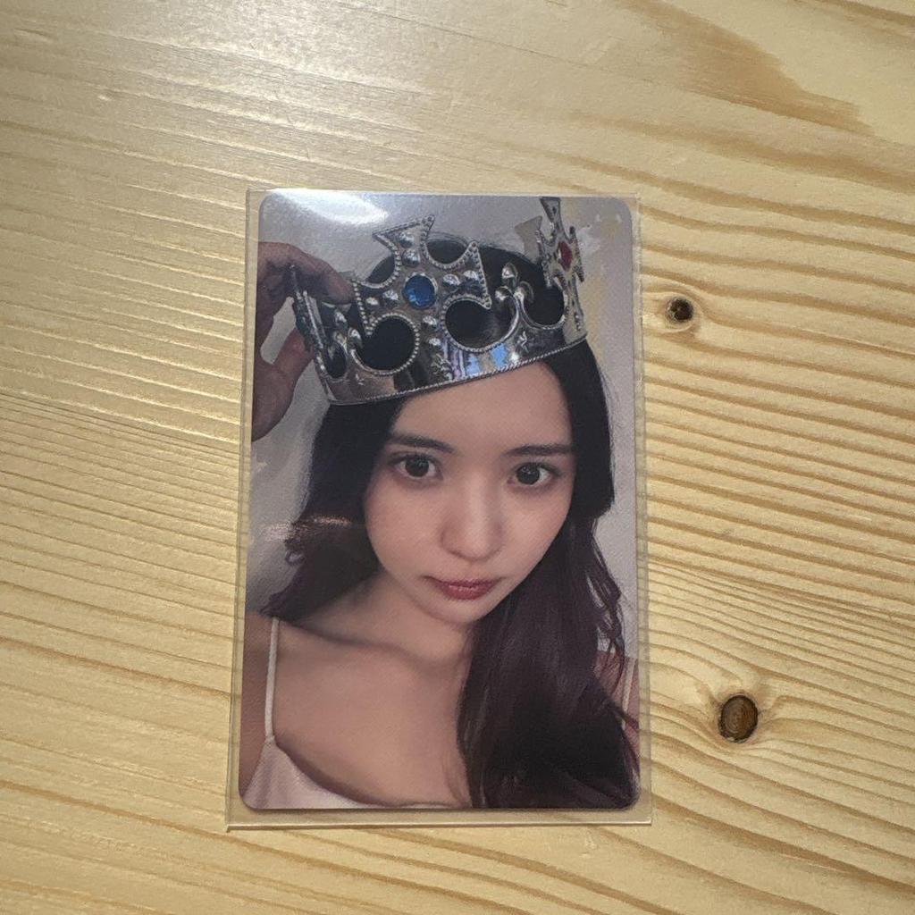 [USED] Yui Kobayashi Calendar Random Trading Card January