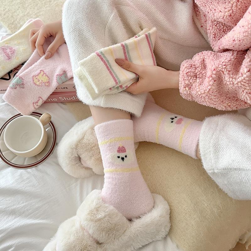 Women's Striped Mid-calf Socks for Autumn and Winter, with Added Fleece and Thickening, Warm, Cute and Sweet Fleece Floor Socks