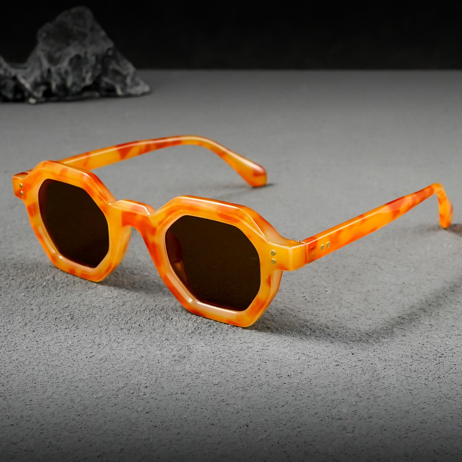

Polygonal SunglassesRetro European as well as American Ins sun durable glasses Sun Protection High-end sun glasses