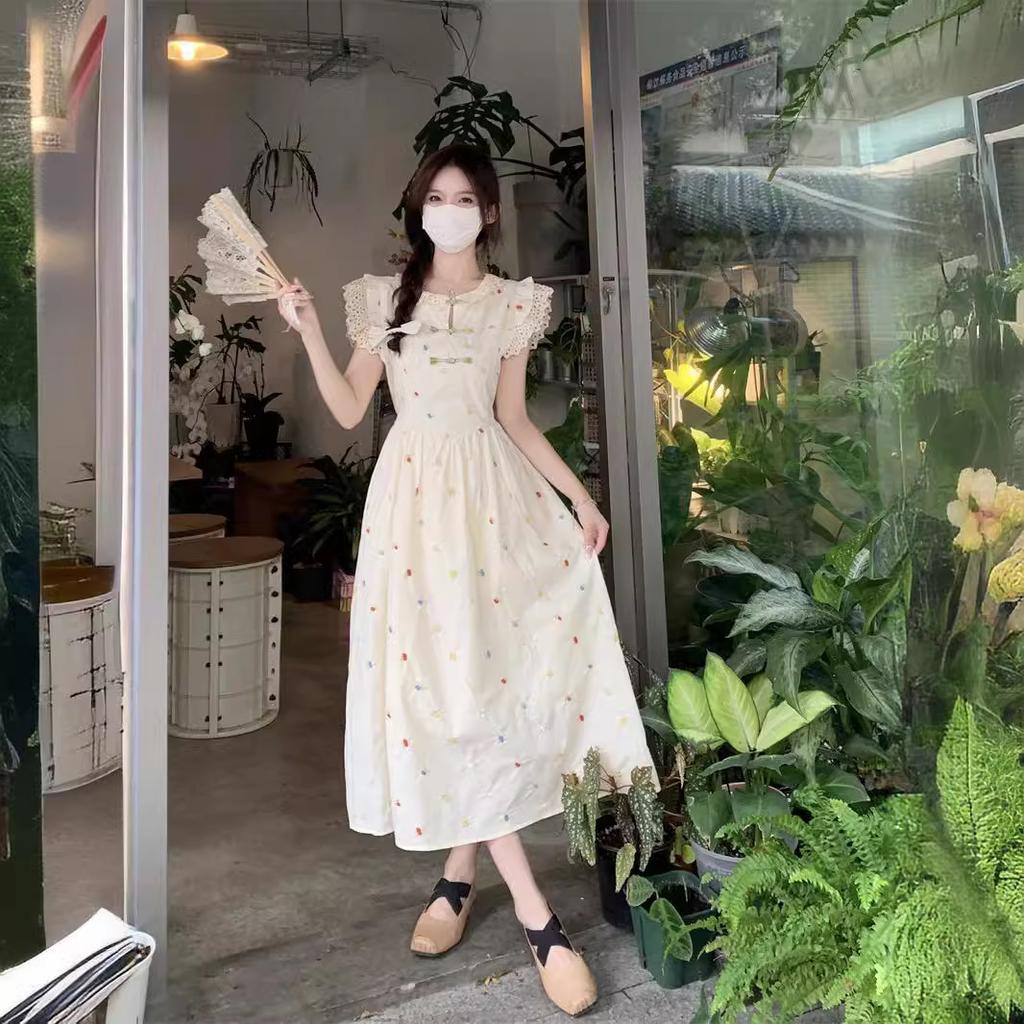 Gentle wind design sense niche French waist fairy embroidered floral dress spring and summer high-end lady dress