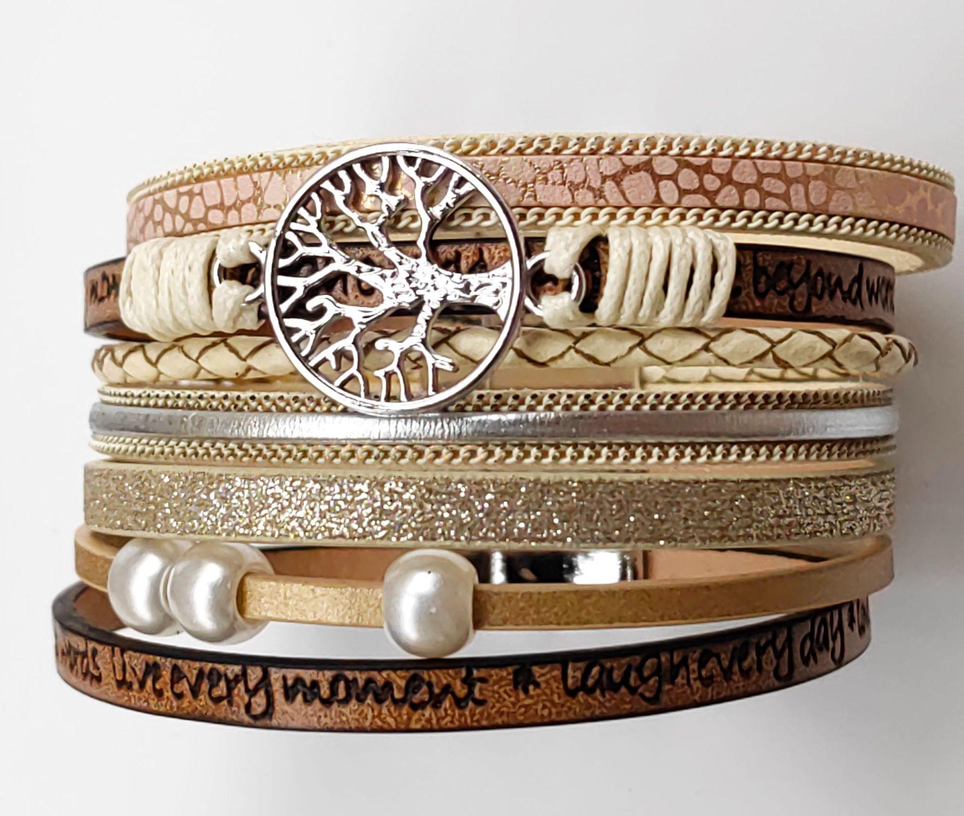 

Многослойный кожаный браслет с жемчугом и полым Деревом Жизни, с магнитной застежкой