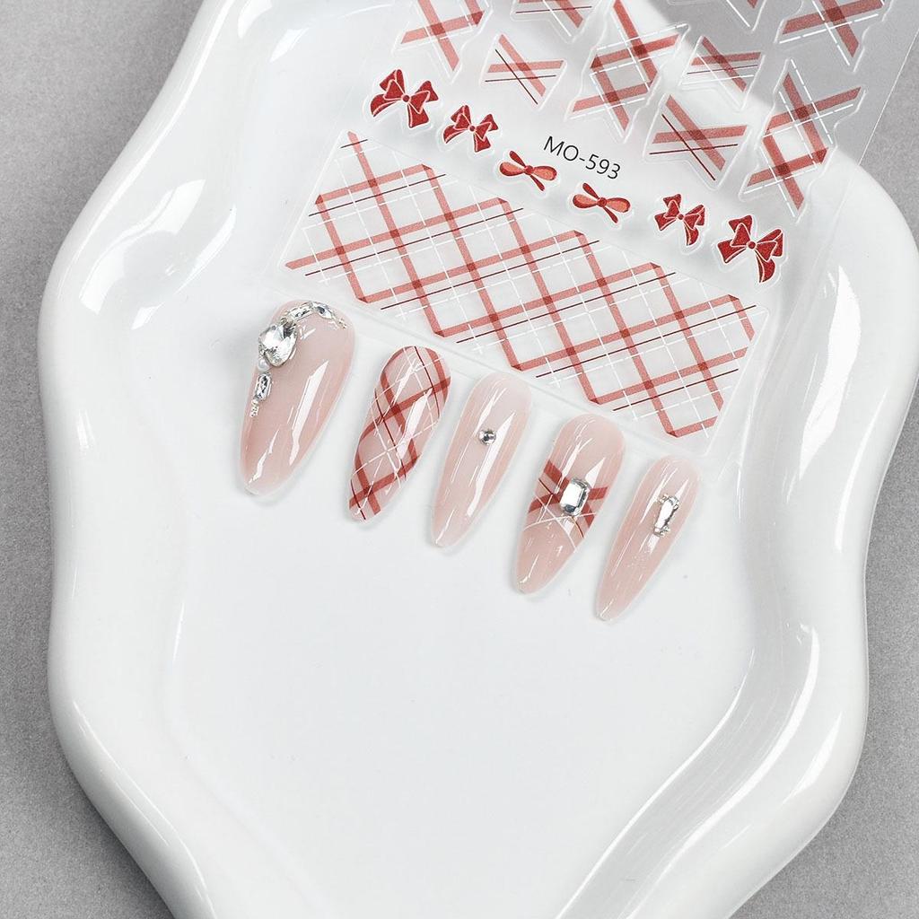 Celebrity Sweetheart Plaid Nail Stickers: Red, Pink, Black Bow for a Luxurious Feel