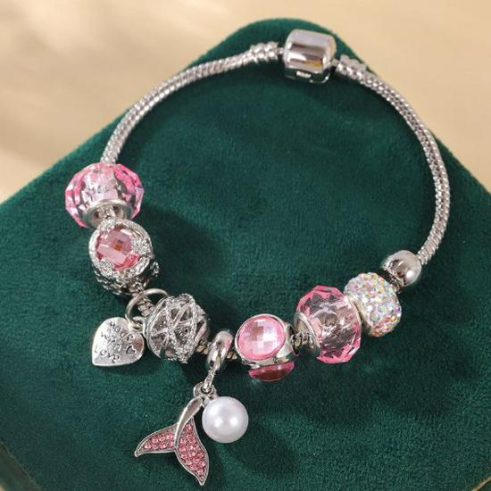 Fashionable Metal Fishtail Pendant with Shiny Diamond - Women's Versatile Bracelet