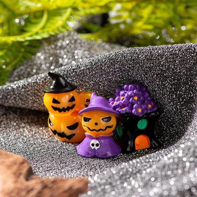 Deko & Wohnaccessoires – Statuetten