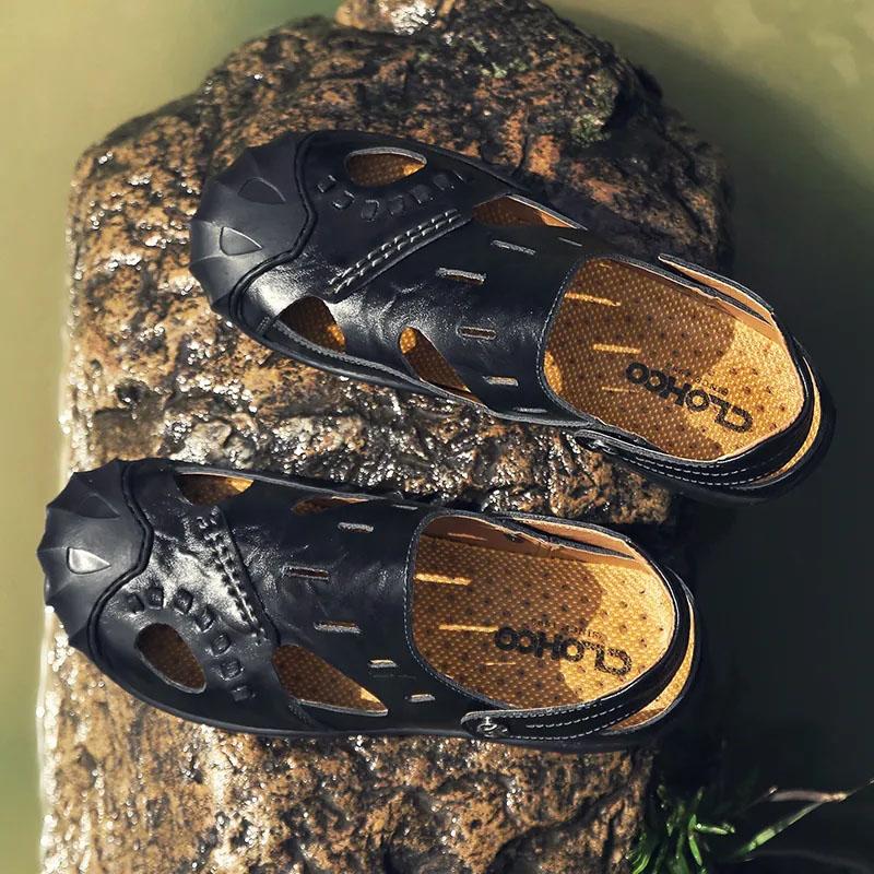 Summer Men's Sandals Genuine Cowhide Leather Breathable Hollow Beach Shoes Hole Shoes Soft Sole Breathable Waterproof Sandals