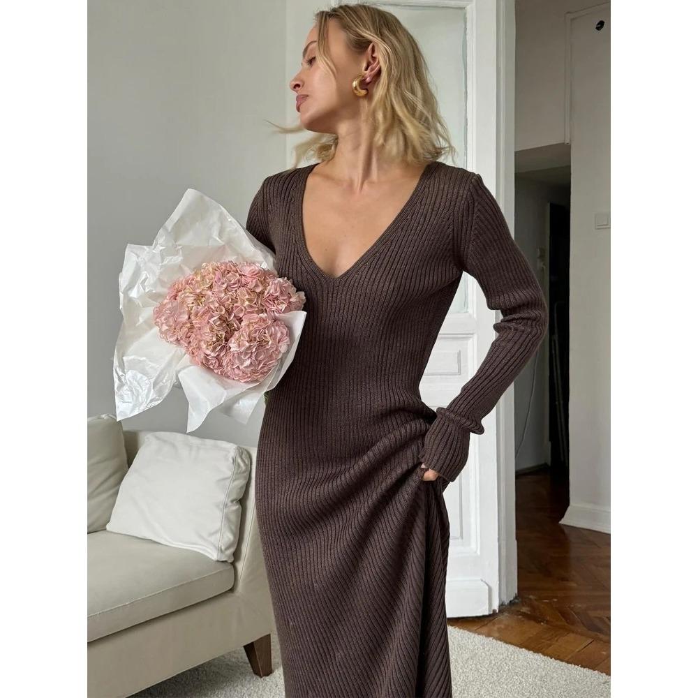 Women's Knitted Dress Elegant V Neck Thick  A-line Dress Brown Long Sleeve Vintage Midi Casual Dresses for Women
