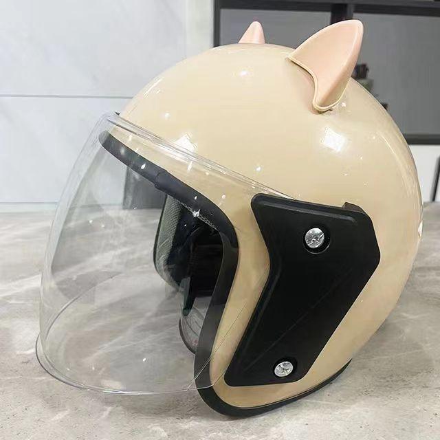 Adult Electric Car Helmets Fashionable Ear Protection and Warm Autumn and Winter Four Seasons Universal Electric Car Security Protective Helmets