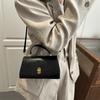 Premium texture retro small bag women's 2 new fashion versatile messenger bag exquisite portable small square bag