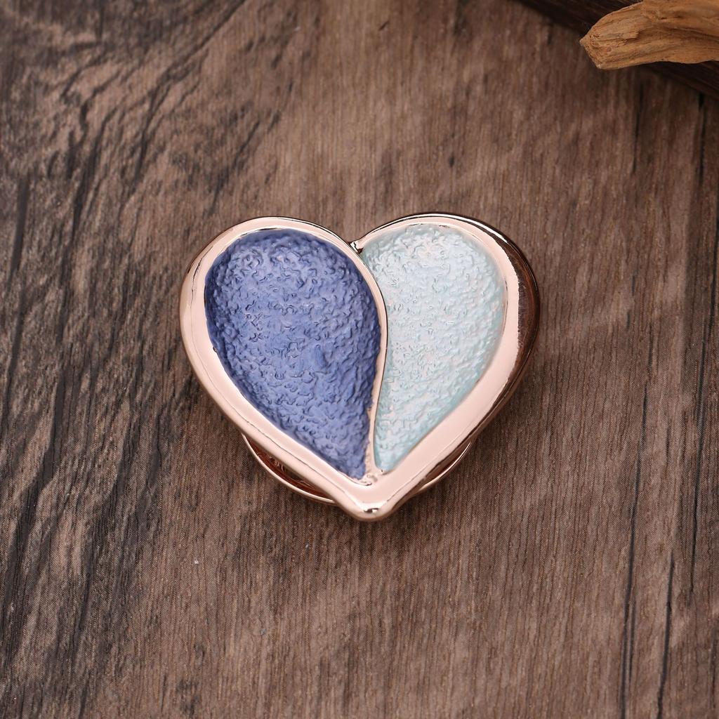 New Enamel Love-coated Magnetic Buckle Brooch, Women's Simple Multi-functional Heart-shaped Brooch