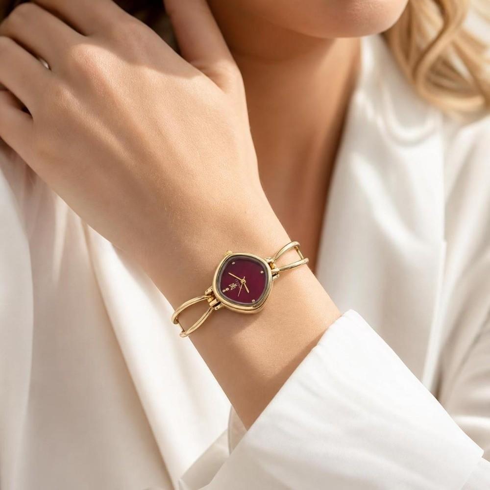 Solid Color Dial Minimalist Watch for Women Ultra-thin Curved Strap Bracelet Wristwatch