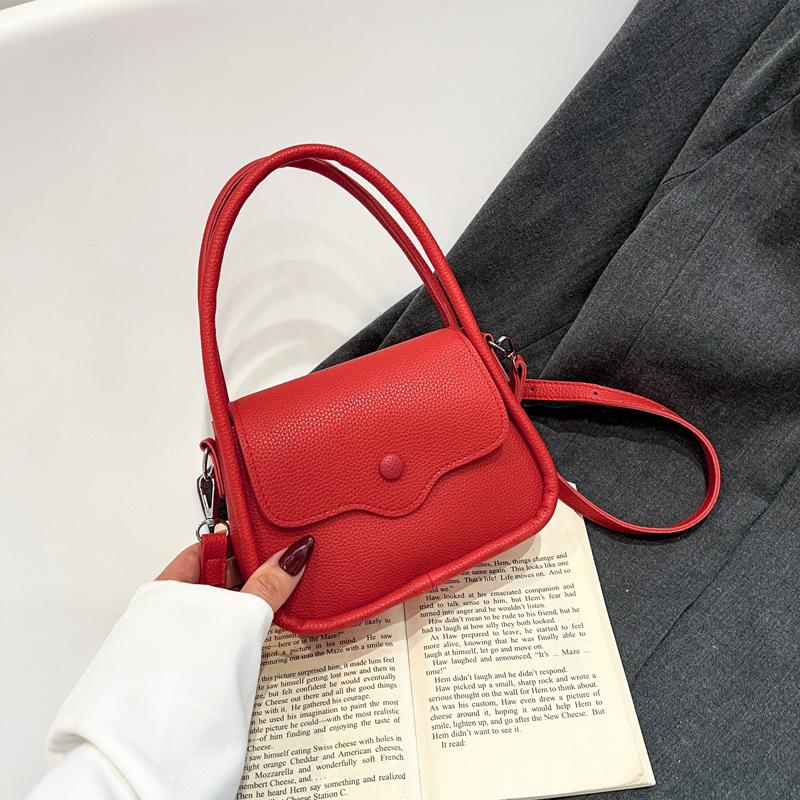 Niche design hand carry handbag new versatile saddle bag shoulder messenger bag women