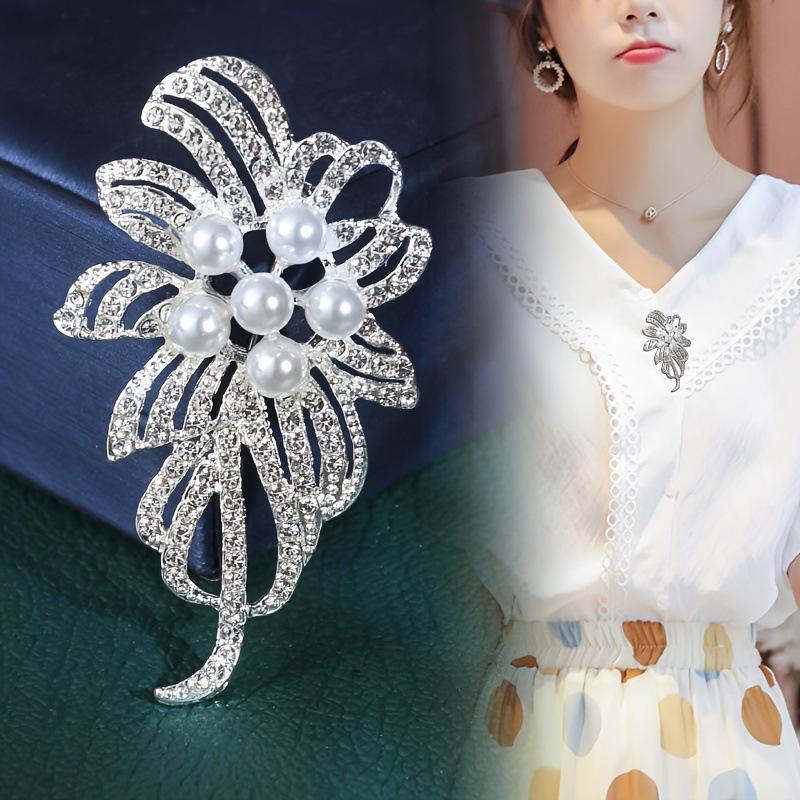 Elegant Diamond and Pearl Flower Brooch Lapel Pin