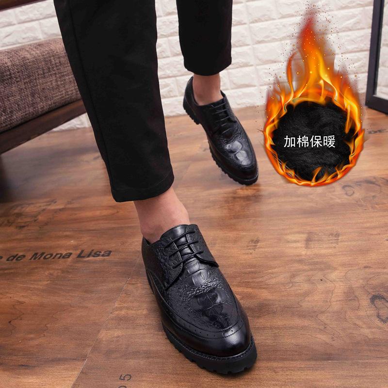 Leather shoes men's winter velvet British style formal wear pointed head inner height increase casual wedding shoes business work men's shoes