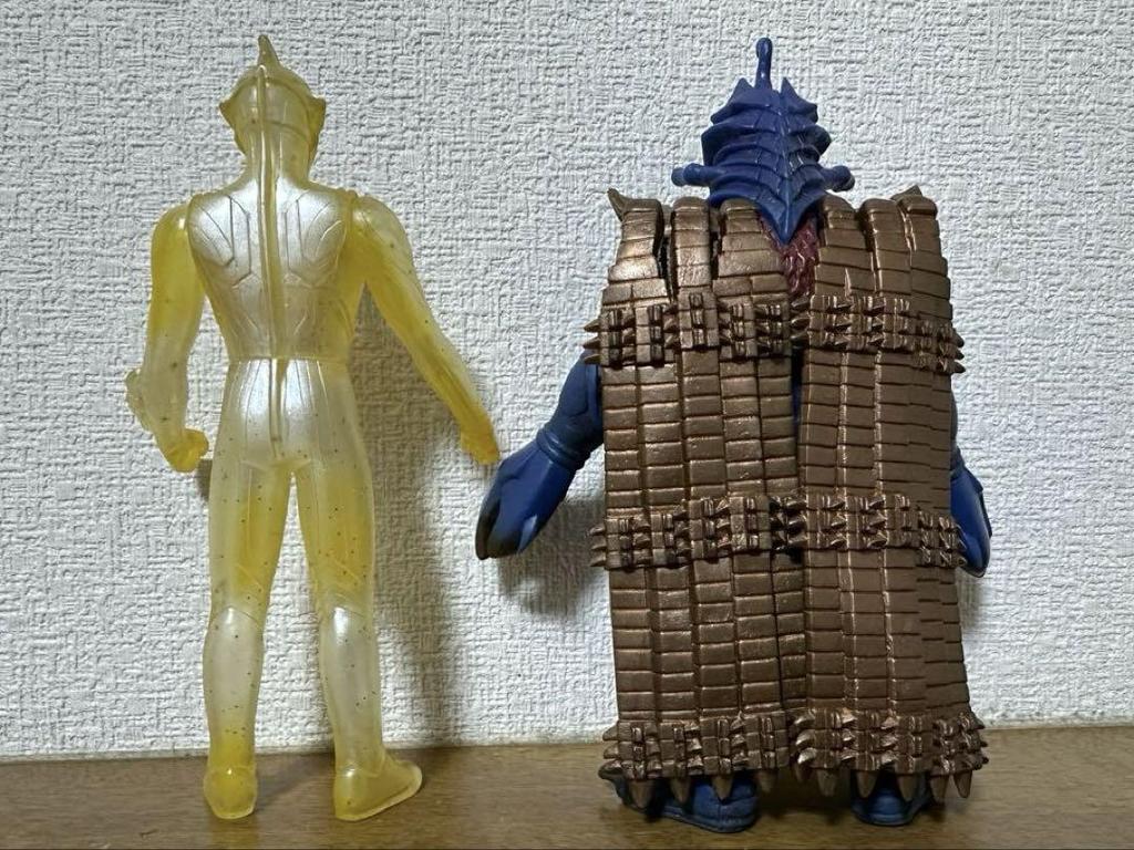 [USED] Ultraman Mebius Temperer Alien