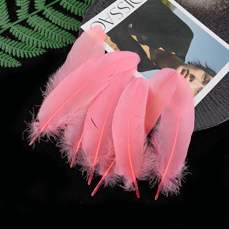 50 Colored Goose Feathers for DIY Dreamcatchers and Art Projects