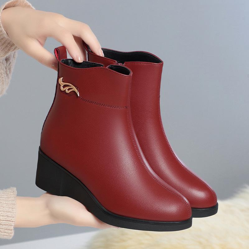 Wedge heel short boots women's, autumn and winter soft leather boots comfortable Martin boots velvet leather shoes medium heel women's boots