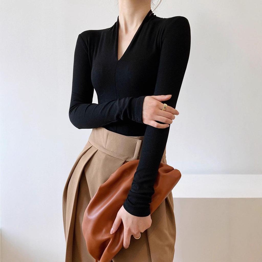 Würziges Mädchen Schlankmachendes V-Ausschnitt Langarm-Oberteil für Damen - Herbst/Winter-Kollektion 2025.
