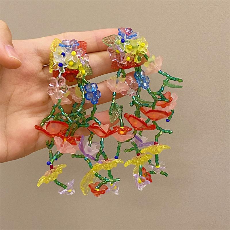 Handcrafted Floral Beaded Earrings Summer Vacation Style Lightweight Statement Jewelry Unique Design Dangle Ear Studs for Women Girls