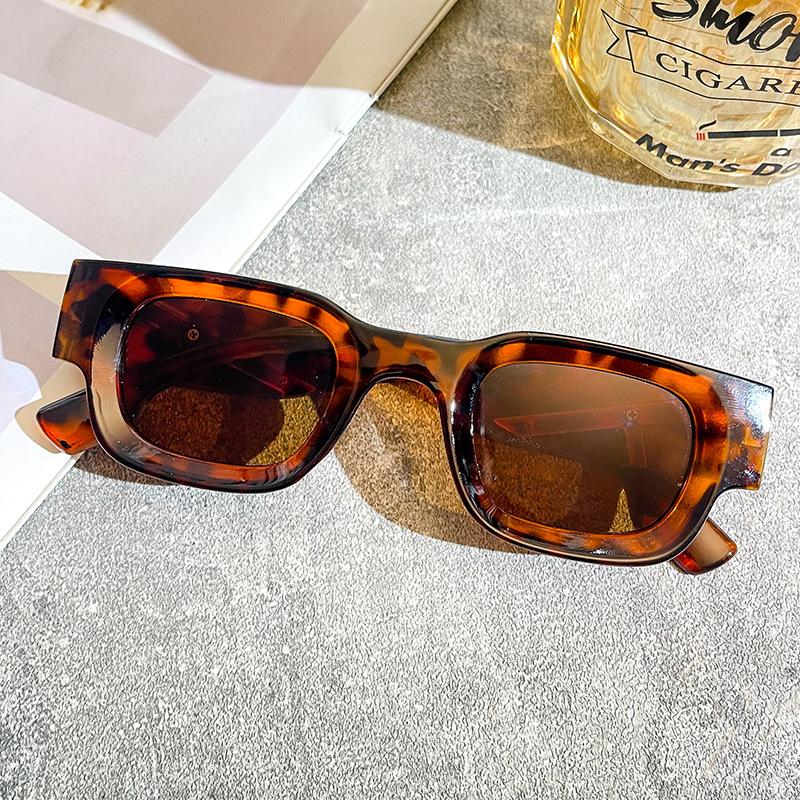 Small Rectangle Sunglasses Women Fashion Brand Square Sun Glasses Men Classic Vintage Punk Shades UV400 Gafas De Sol