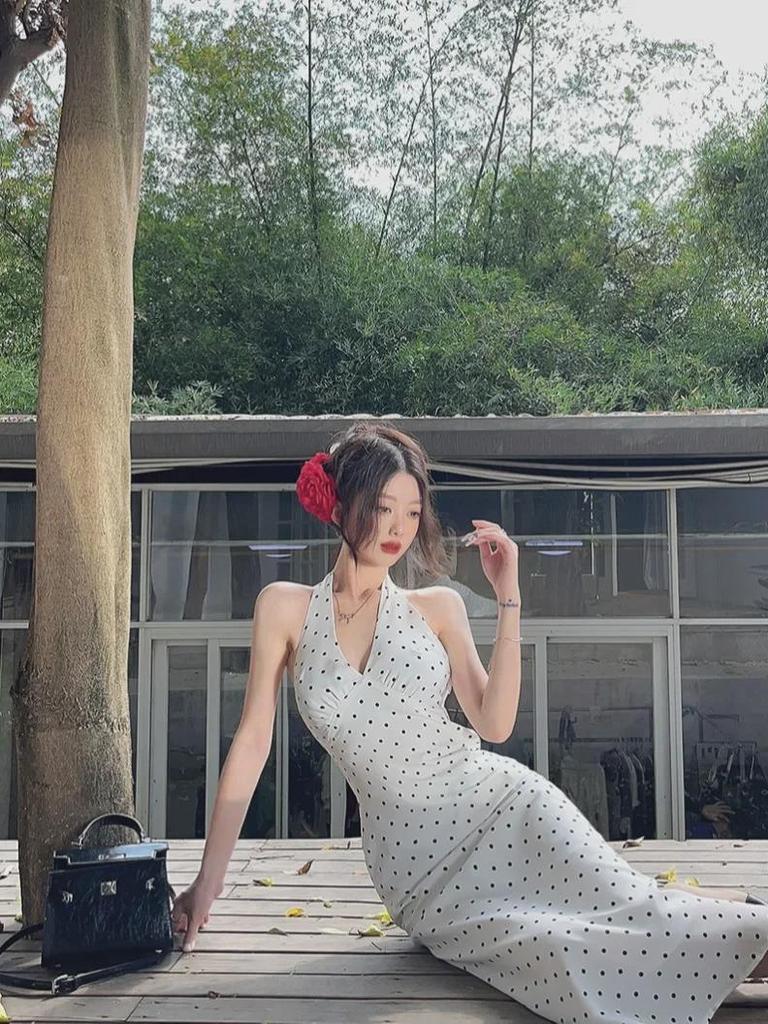 2024 Korean-French Style Backless Lace-Up Polka Dot Halter Neck Long A-Line Summer Dress