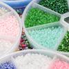 6300 Stück/Karton 2mm Bunte Glas-Samenperlen Charms Tschechische Spacer-Perlen für DIY-Bastelarbeiten Armband Schmuckzubehör Herstellungszubehör