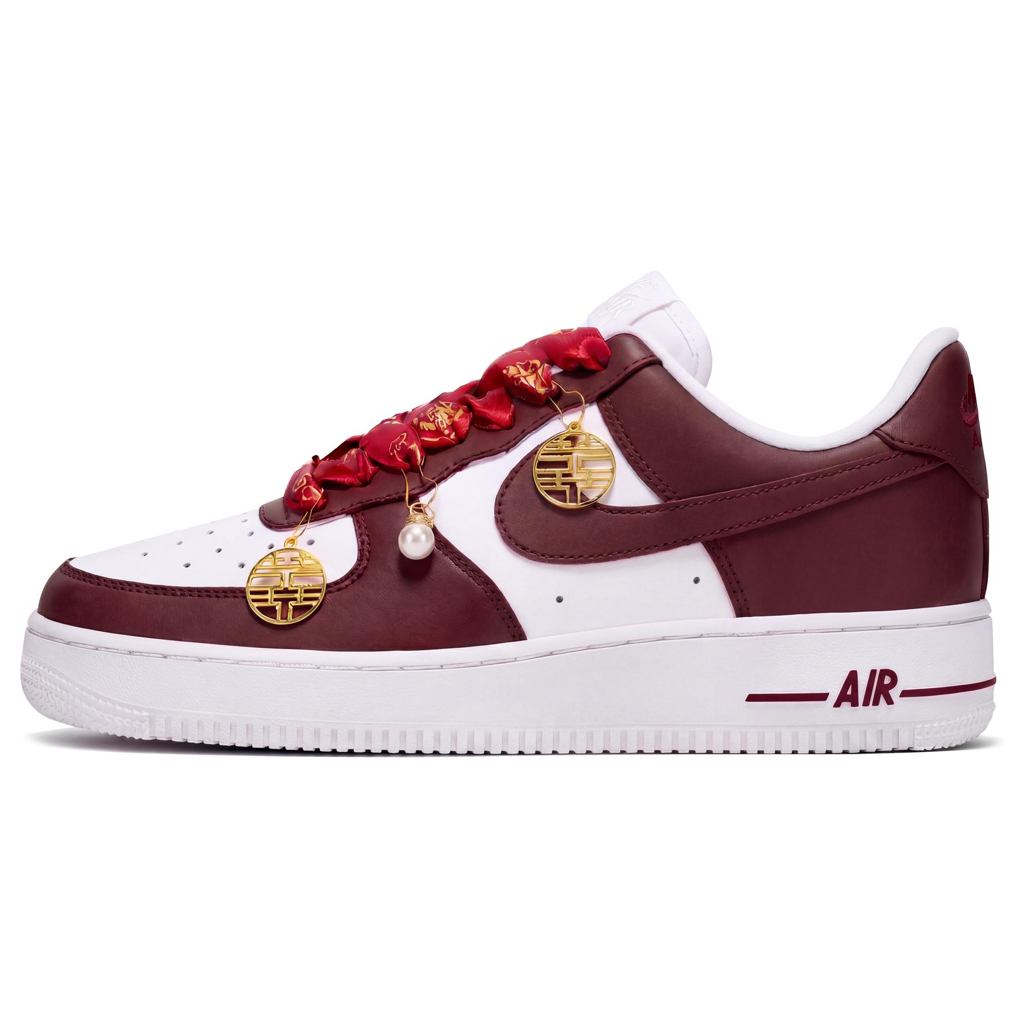 

Nike Air Force 1 Panda Leather, Sanci Laboratory, Horse Year, Wedding Shoes, Red Saddle Horse DV0788-001(Team-) 46