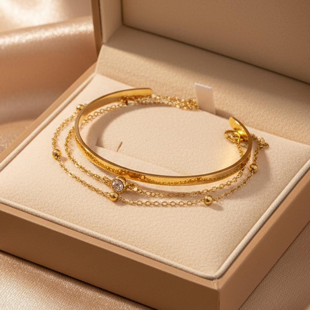 3pcs of Stacked Golden Bracelet Set Smooth Cuff Bead Single Crystal Dainty Layer Wrist Jewelry for Women