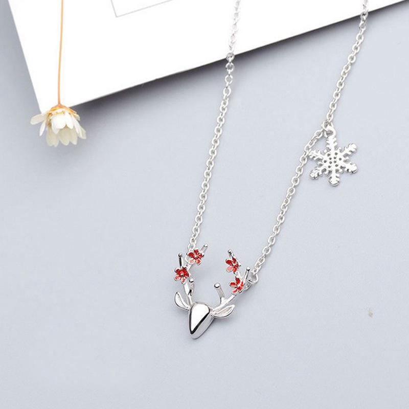 

Glossy Reindeer Antler Necklace - Women s Japanese & Korean Snowflake Fashion, Trendy Christmas Gift